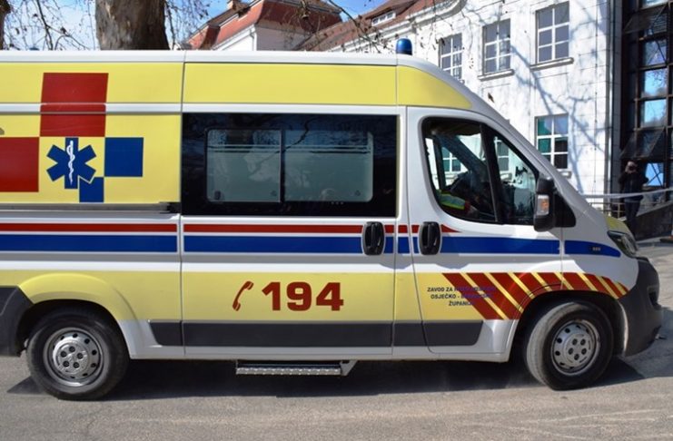 Pretučen muškarac pronađen kako leži nasred ceste u Osijeku