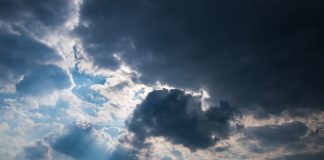 Toplinski val bliži se kraju: od srijede stižu kiša, grmljavinsko nevrijeme i osjetan pad temperature