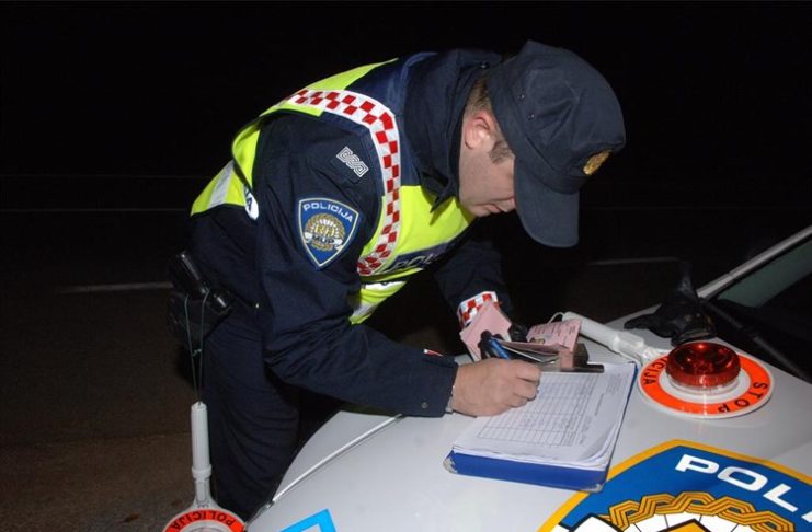 Vikend na prometnicama: policija zaustavila 57 alkoholiziranih vozača, biciklist imao 2,33 promila