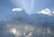 Oblačno jutro na istoku Hrvatske, poslijepodne stiže sunce i toplina