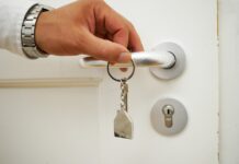 Od danas stroža pravila za agencije za nekretnine: kupci i prodavatelji dobivaju veću zaštitu