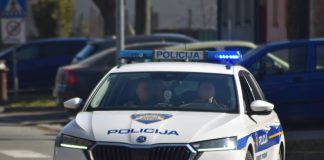 Automobil u Belom Manastiru udario dijete na biciklu, nesreća policiji prijavljena dan kasnije