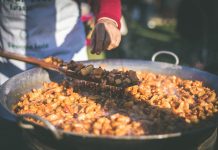 Iduća subota u znaku čvaraka: Zimski vašar i Čvarakfest ponovno okupljaju stotine posjetitelja