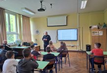 Interaktivno predavanje u Čemincu: djeca učila kako prepoznati opasnosti u prometu