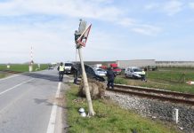 OPREZ! Pružni prijelaz na D7, između Švajcarnice i Čeminca, bez rampe do daljnjega