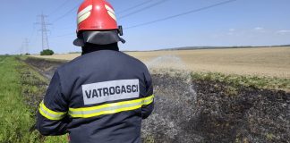 Požar otvorenog prostora u Petlovcu