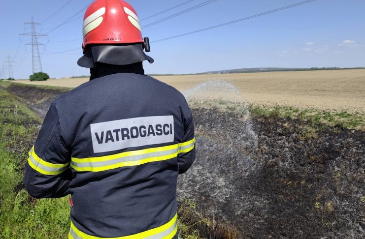 Požar otvorenog prostora u Petlovcu