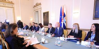 U sjedištu Osječko-baranjske županije održan je radni sastanak s ministricom o obnovi kulturne i sakralne baštine