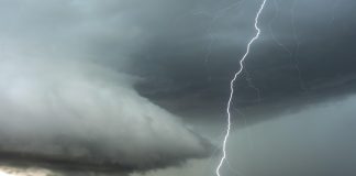 Narančasti meteoalarm za istok Hrvatske: u srijedu prijete tuča, obilna kiša i olujni vjetar