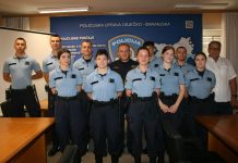 Deset novih policijskih službenika započelo službu u Policijskoj upravi osječko-baranjskoj