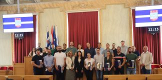 Još 33 mlade obitelji dobile potpore za svoj dom, Županija povećala program na 640 tisuća eura