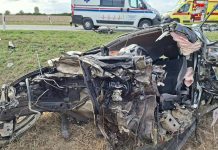 Teška prometna nesreća kod Donjeg Miholjca: Vatrogasci rezali automobil kako bi izvukli ozlijeđenu osobu