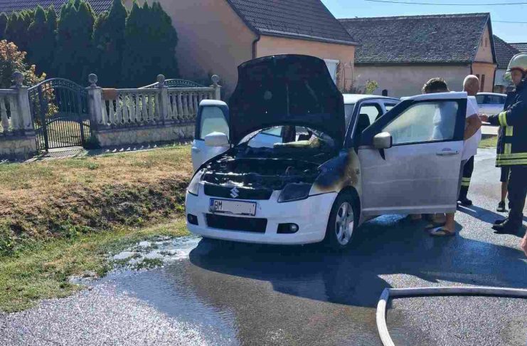 Automobil se zapalio tijekom vožnje u Karancu: Nakon zaustavljanja vatra se brzo proširila