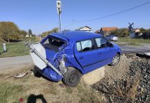 Vlak udario u automobil između Meca i Darde
